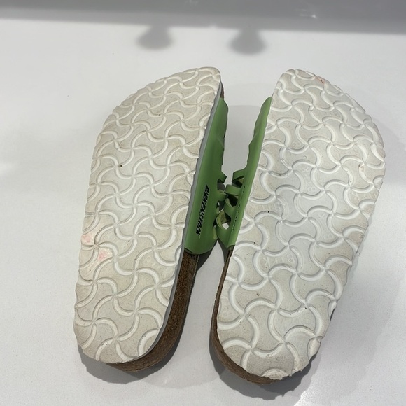 Birkenstock Green Leather Buckle Sandals—Adjustable—GREAT!! Excellent Cond-37 - Picture 6 of 9